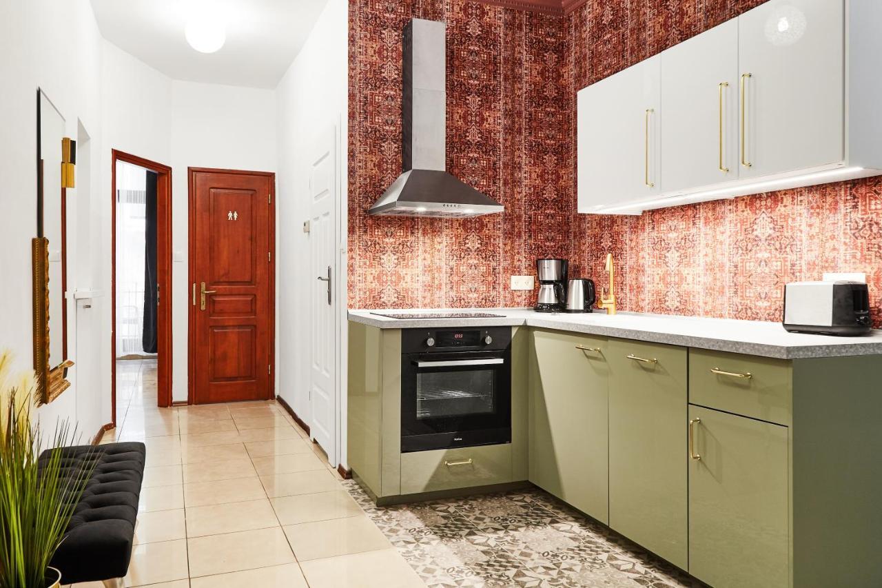 Patterned Apartment Zyblikiewicza Street Краків Екстер'єр фото